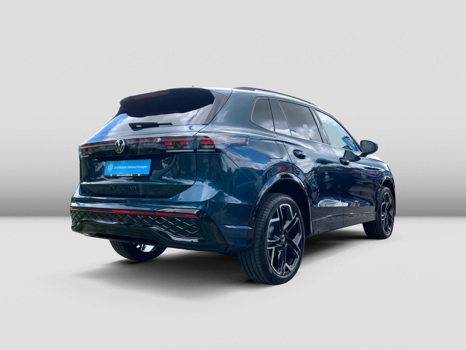 Volkswagen Tiguan 1.5eHybrid DSG R-Line Black AHK Matrix foto 4
