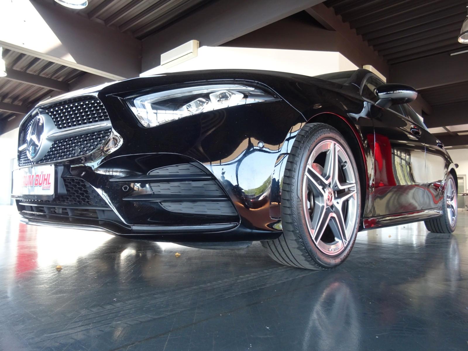 Mercedes-Benz A 200 d AMG line/ Navi/ LED/ PDC+360°Kamera/ AHK