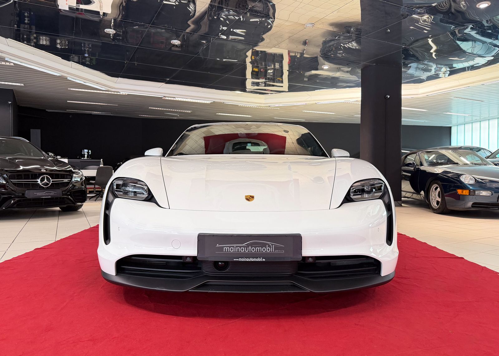 PORSCHE Taycan 4S MWST ACC RFK Wärmepumpe Motorsound