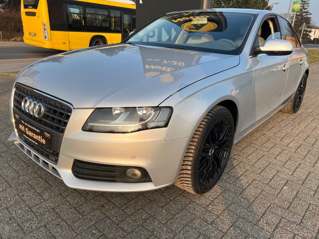 Audi A4 Lim. Ambiente Autom Navi Totwinkel TÜV NEU