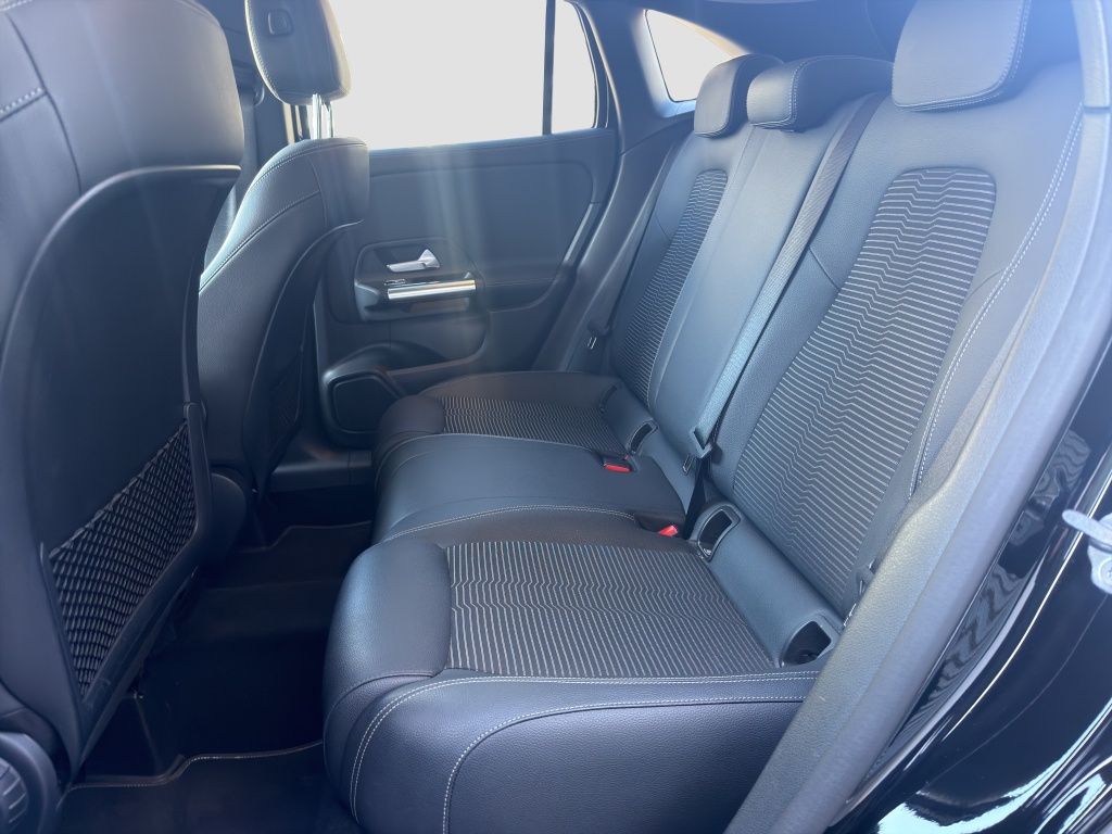 Fahrzeugabbildung Mercedes-Benz GLA 200 4M *PROGRESSIVE*AHK*KAMERA*SITZH.*DAB*