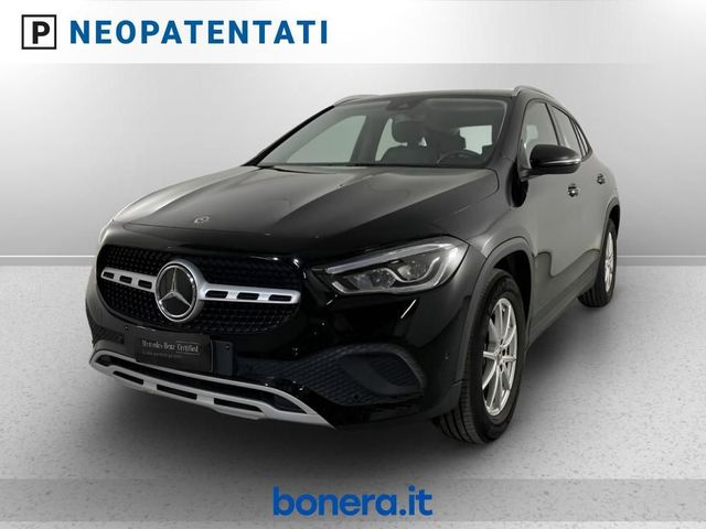 Mercedes-Benz Mercedes GLA 180 180 D Business Extra 8G-DCT