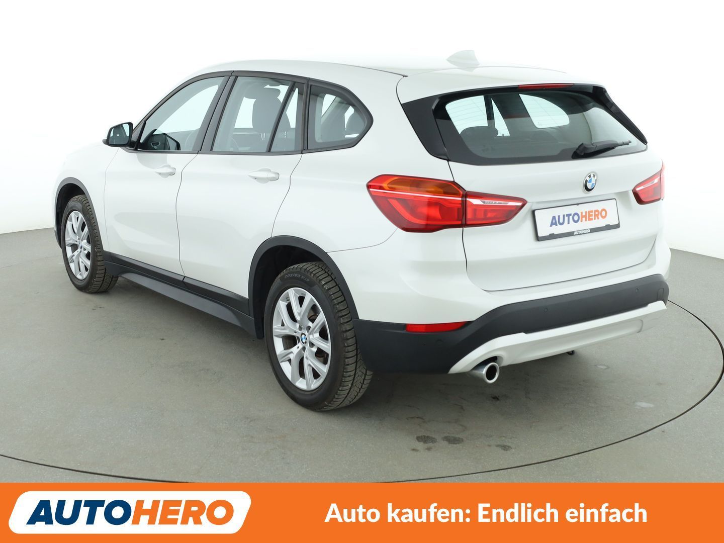 BMW X1 sDrive 18i Advantage Aut.*NAVI*TEMPO*PDC*SHZ* foto 4