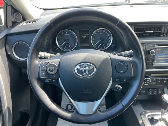 Toyota Auris  Touring Sports Executive