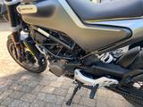 Husqvarna Svartpilen 125 - HUSQVARNA VON 81 BIS 125 CCM