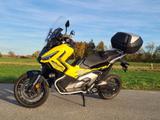 Honda X-ADV - sehr viel Zubehör - wenig Kilometer - gebrauchte Roller