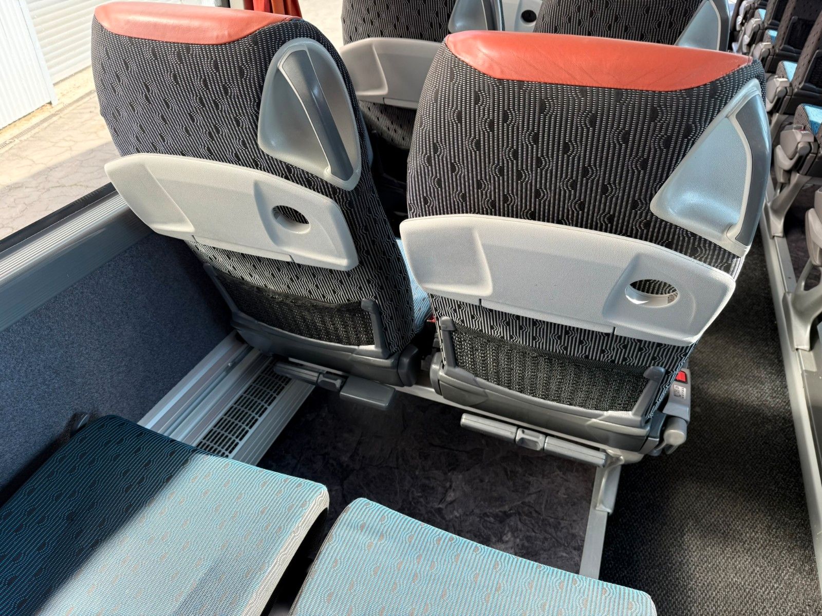 SETRA  2015 - Image 25 of 33
