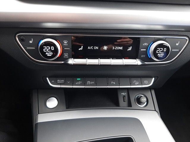 Fahrzeugabbildung Audi Q5 quattro 50TFSIe Navi AHK LED Standklima LED