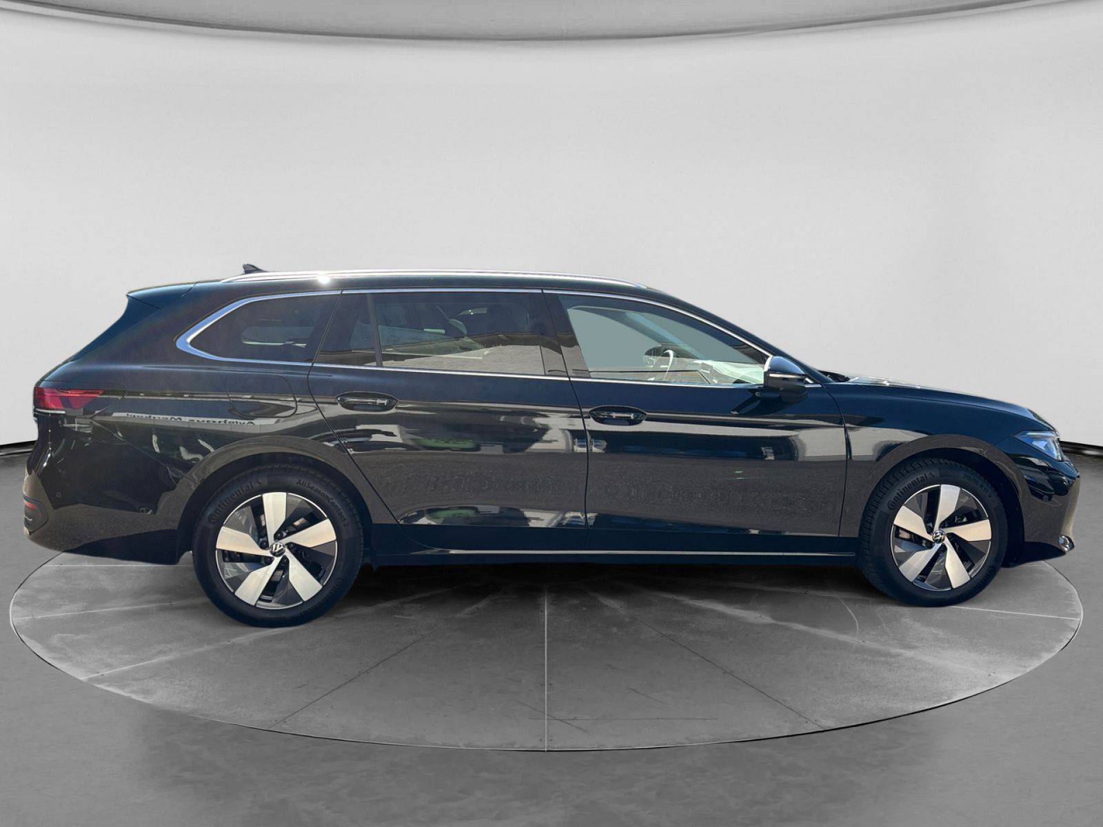 Volkswagen Passat Variant - Bild 7