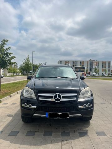 Mercedes-Benz GL 350 CDI 4MATIC BlueEFFICIENCY -