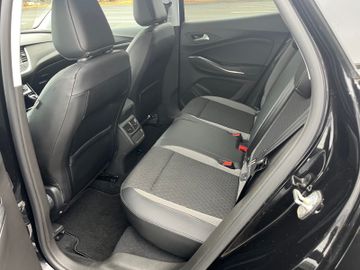 Opel Grandland X 1.2T Business Edition Automatik