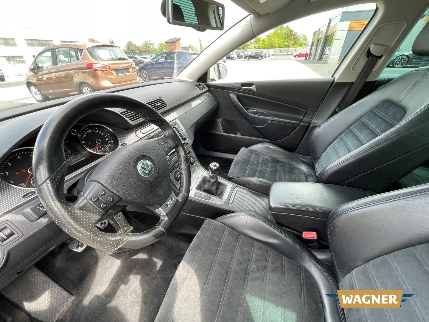 Fahrzeugabbildung Volkswagen Passat Variant Highline R-Line Motorschaden