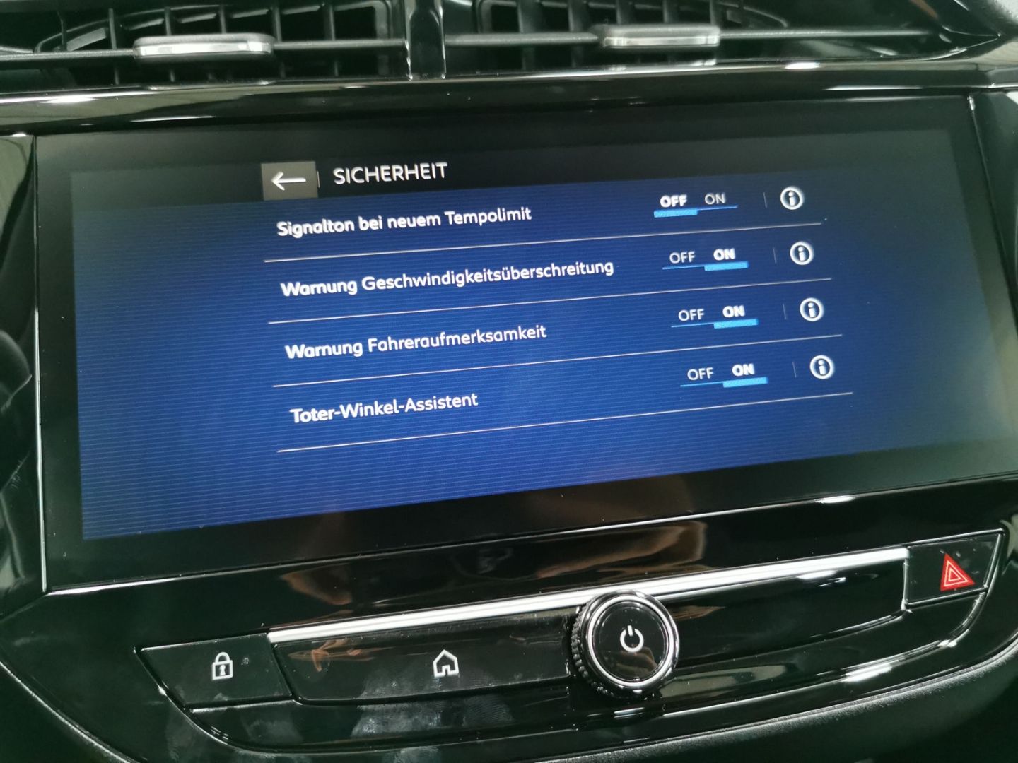 Fahrzeugabbildung Opel Corsa Edition mit Sonderzins 3,99%