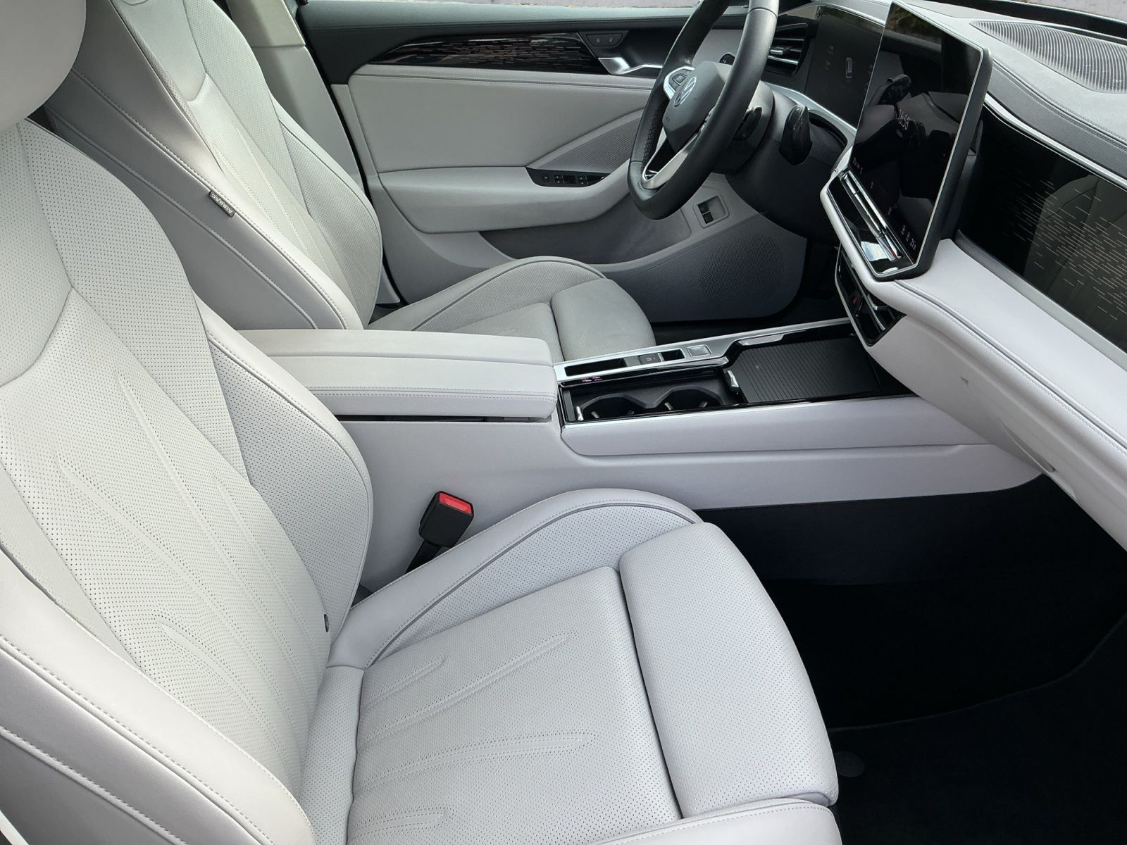 Volkswagen Passat Variant - Bild 13