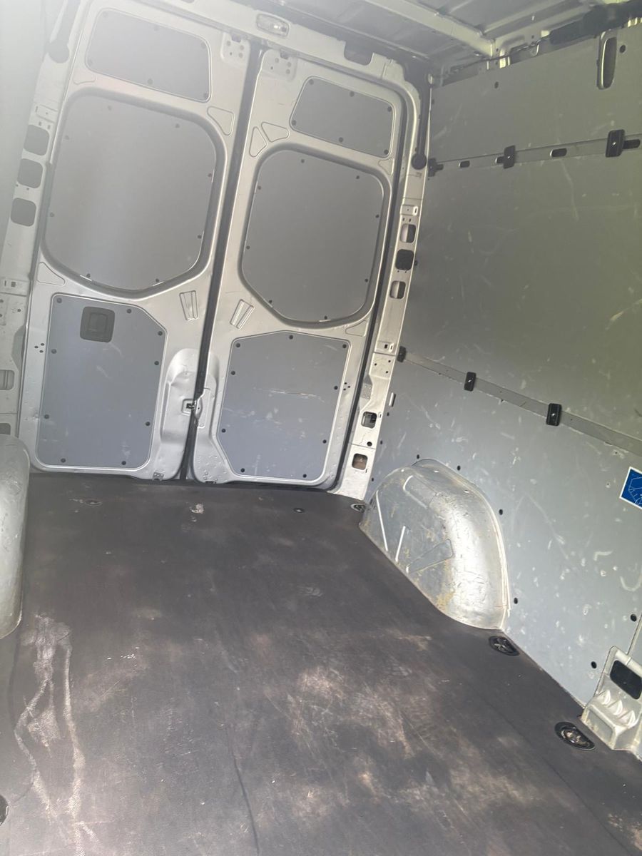 Fahrzeugabbildung Mercedes-Benz Sprinter III Kasten FWD /215 CDI L2/ unfallfrei