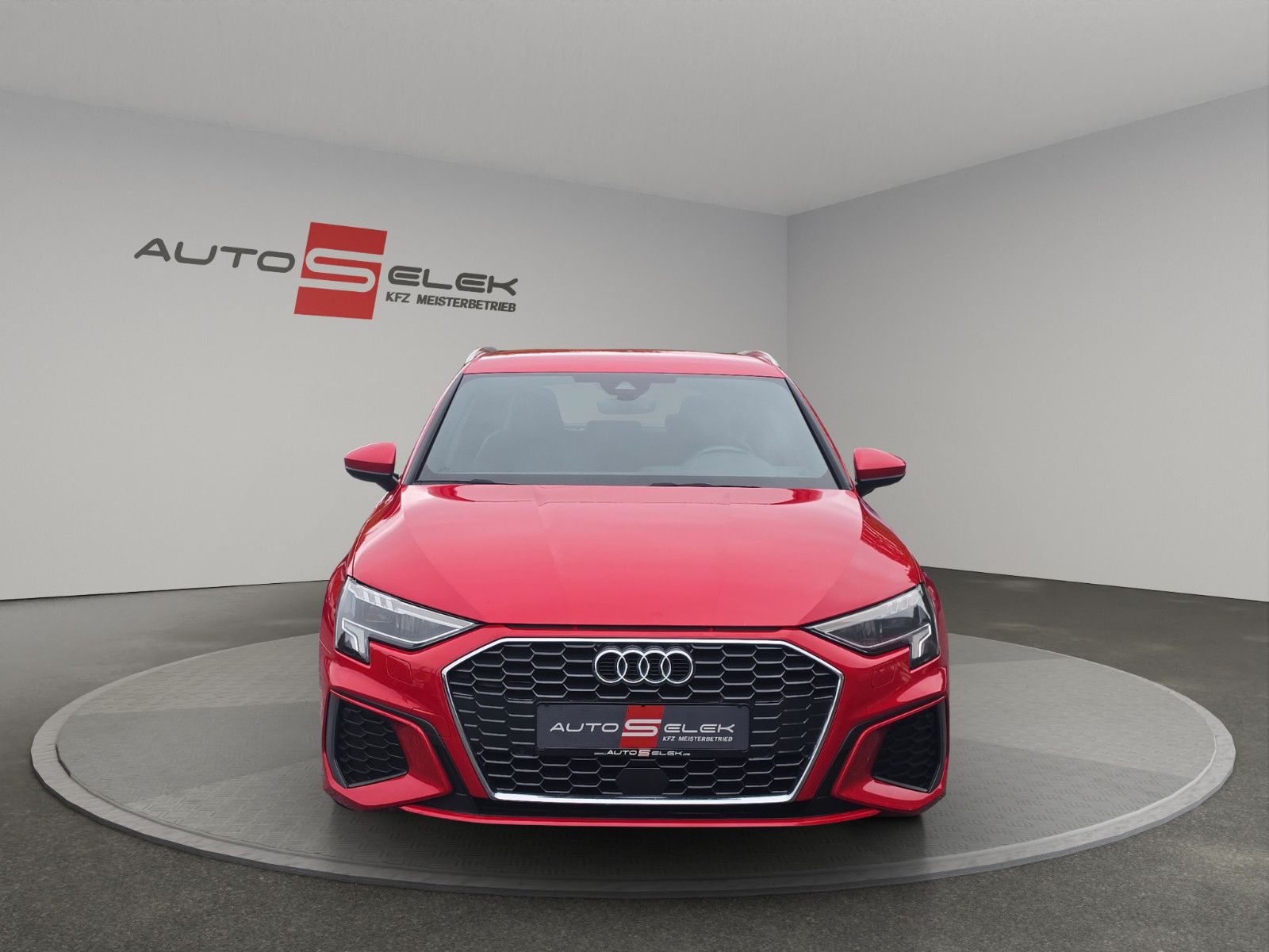 Fahrzeugabbildung Audi A3 Sportback 30 TDI S line LED AHK Kamera