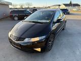 Honda Civic 1.8 Sport - Honda aus 2011