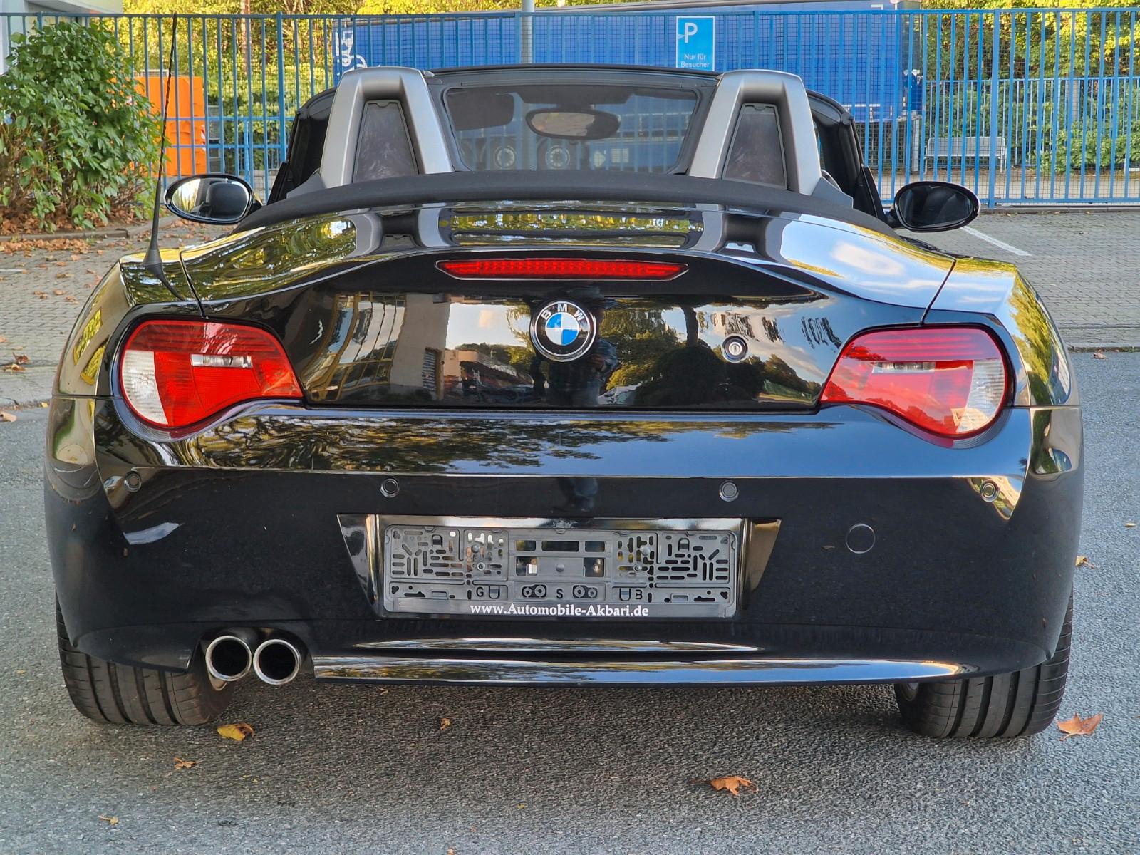 BMW Z4 E85 2.5i Roadster 177 ch — Cuir - sièges chauffants - GPS - capote électrique - 122 000 km