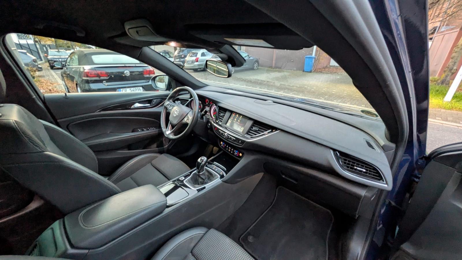 Opel Insignia B Sports Tourer Sportsz Leder Led Navi