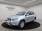 Toyota RAV 4 2.2 D-CAT Sol-2Hand-Scheckheft-AHK-PDC-Sit - Toyota RAV 4 Gebrauchtwagen in Berlin