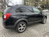 Chevrolet Captiva 2.4 LT 7-Sitzer - Chevrolet Captiva Gebrauchtwagen