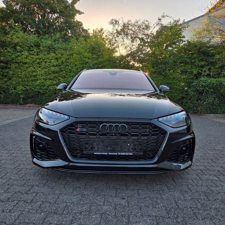 Image of Audi RS4