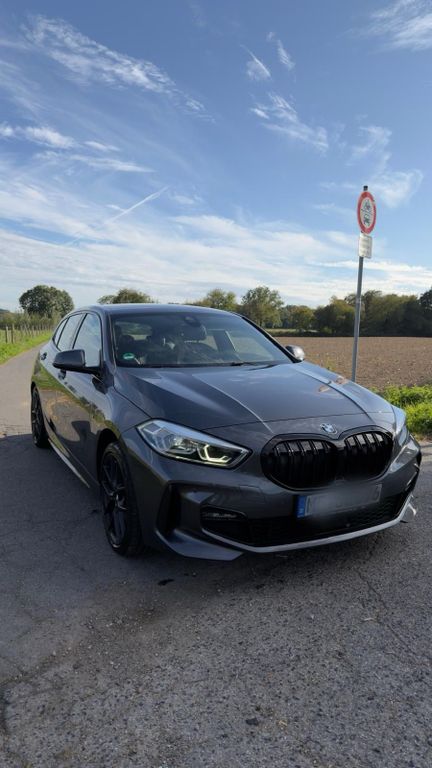 Image of BMW 118