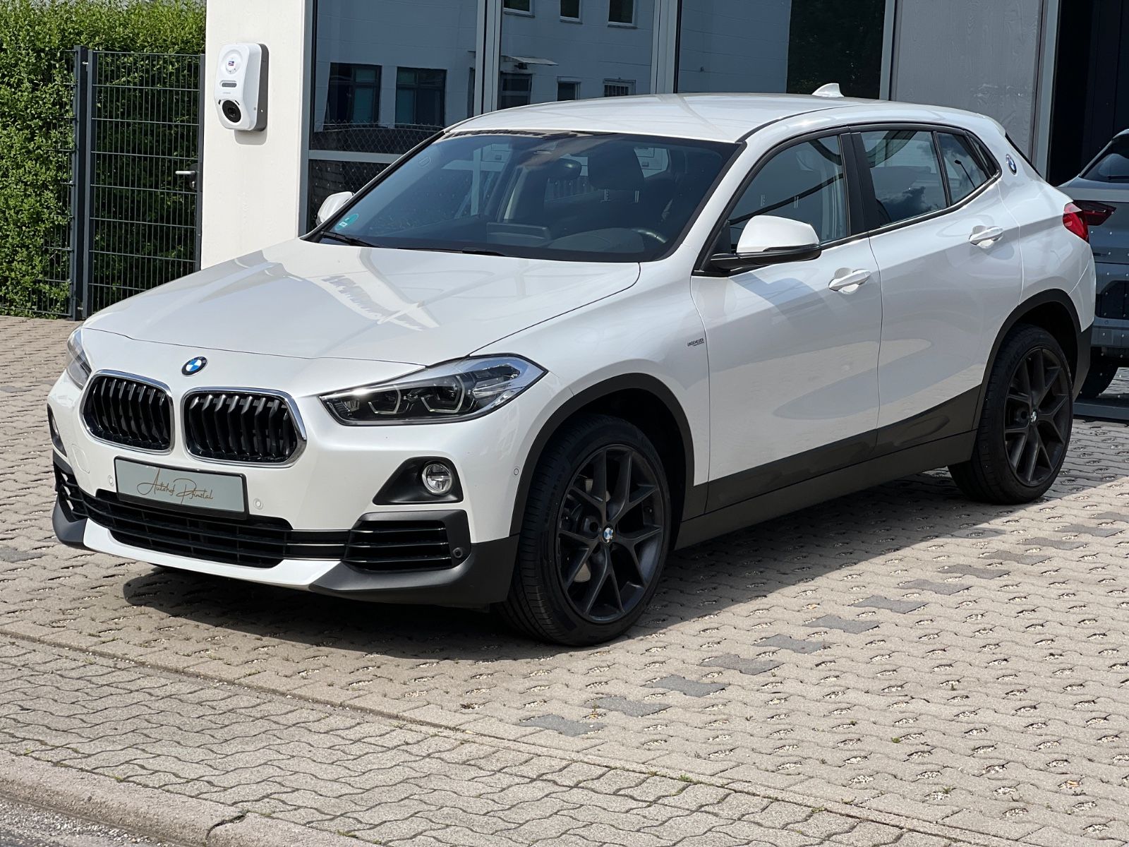 BMW X2 sDrive LED PDC HED-UP foto 4