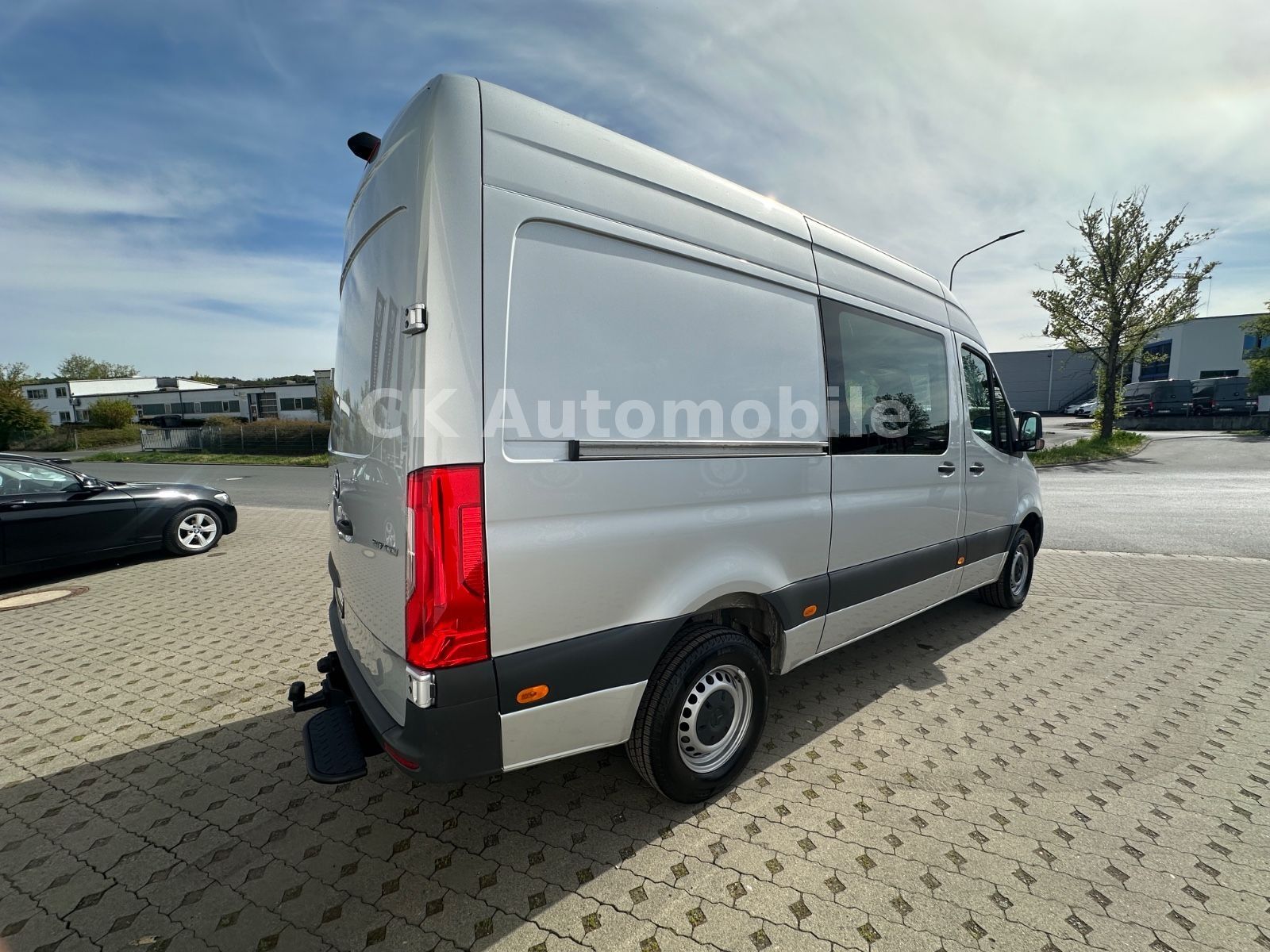 Fahrzeugabbildung Mercedes-Benz Sprinter III Kasten 317 CDI/Mixto/4 Sitze/Navi