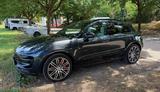 Porsche Macan Turbo Performance  - Porsche Gebrauchtwagen in Karlsruhe