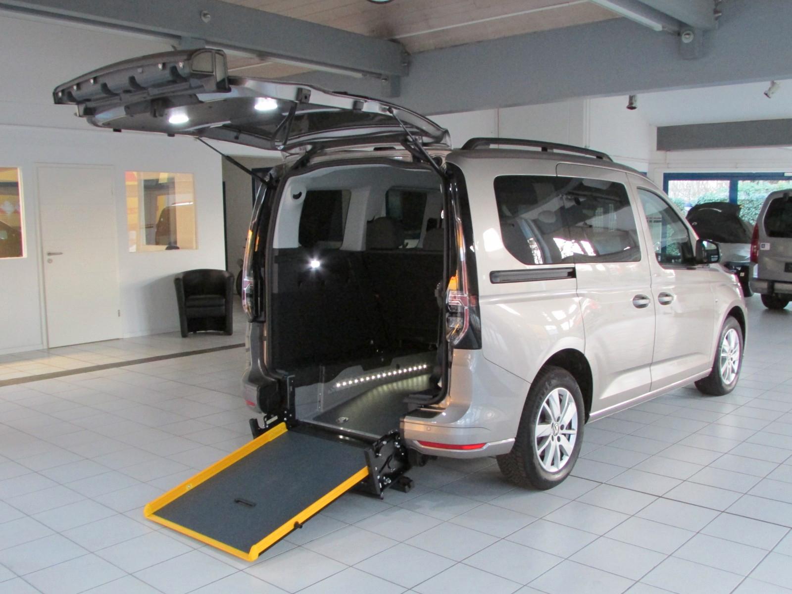 Volkswagen Caddy Life Rollstuhlrampe-Behindertengerecht