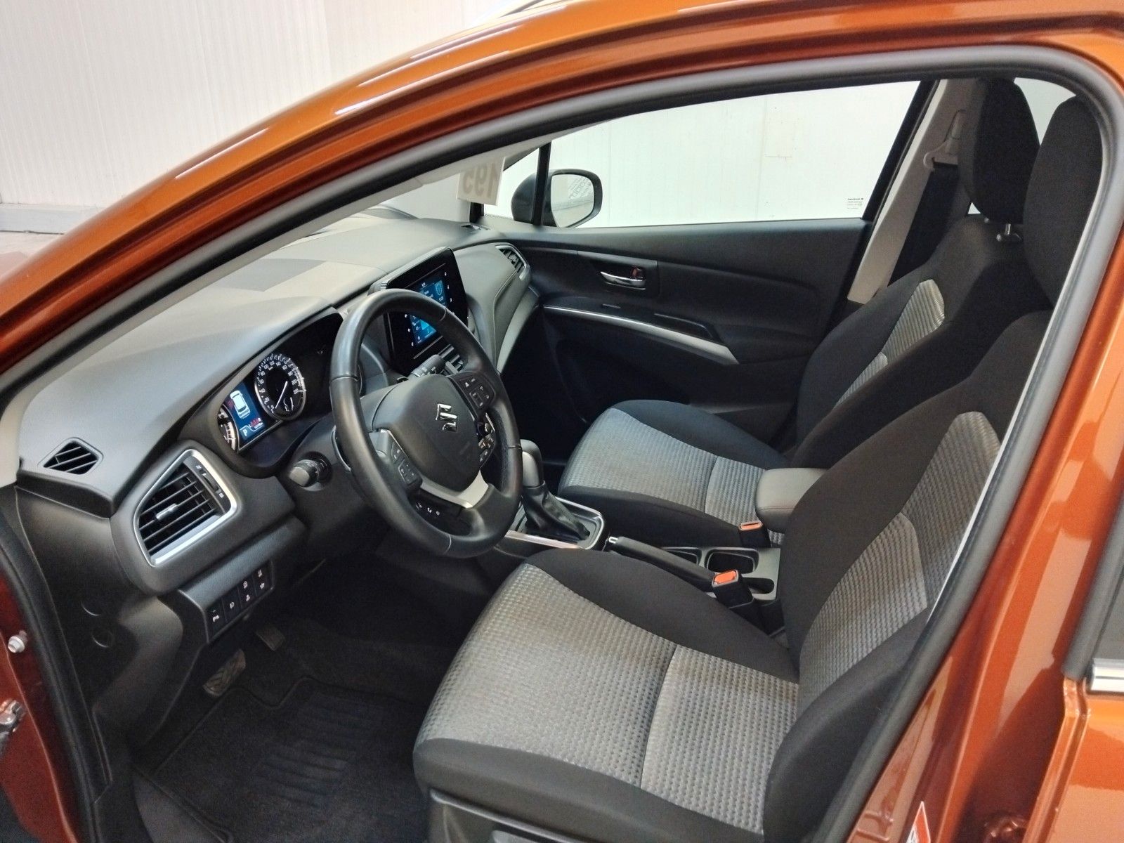 Suzuki SX4 S-Cross (06/2026, Benzin)