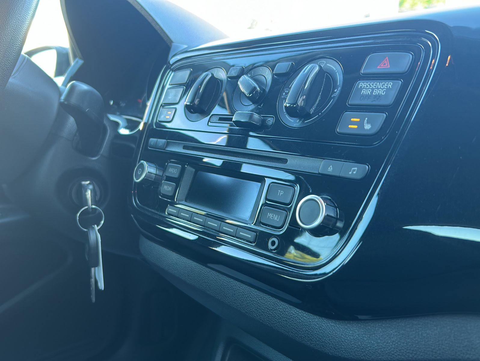 Fahrzeugabbildung Volkswagen up! move up!