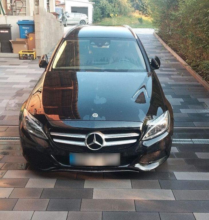 Image of Mercedes-Benz C 220