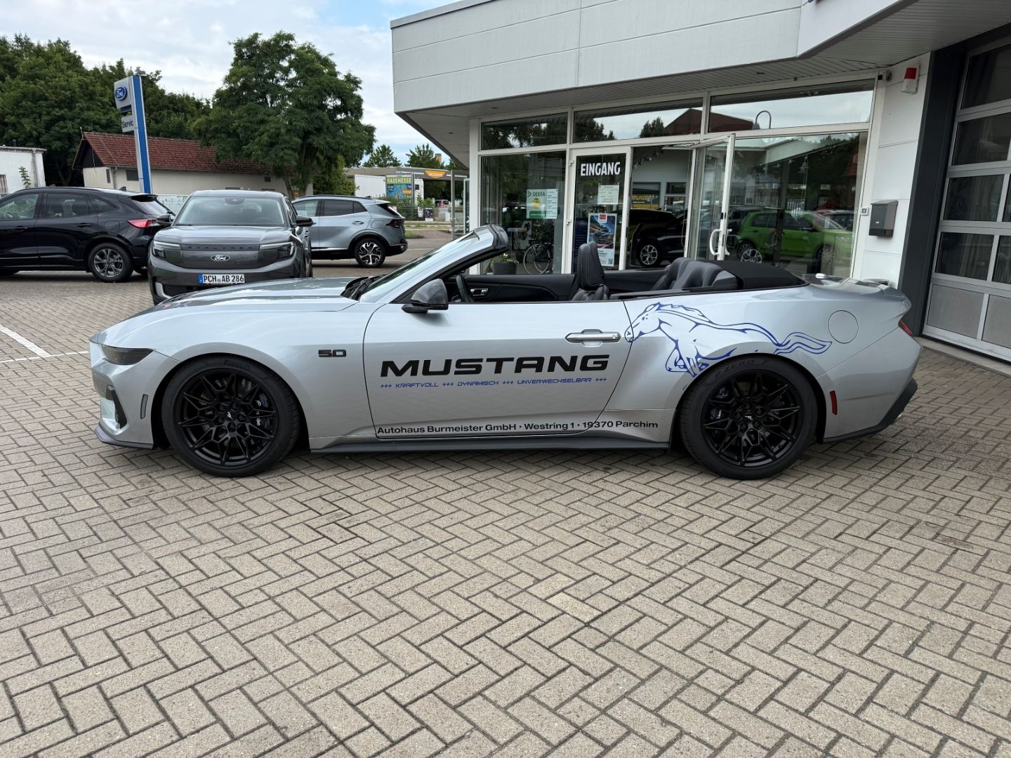 Fahrzeugabbildung Ford Mustang 5.0 V8 Convertible GT Tiefer  Klimasitze