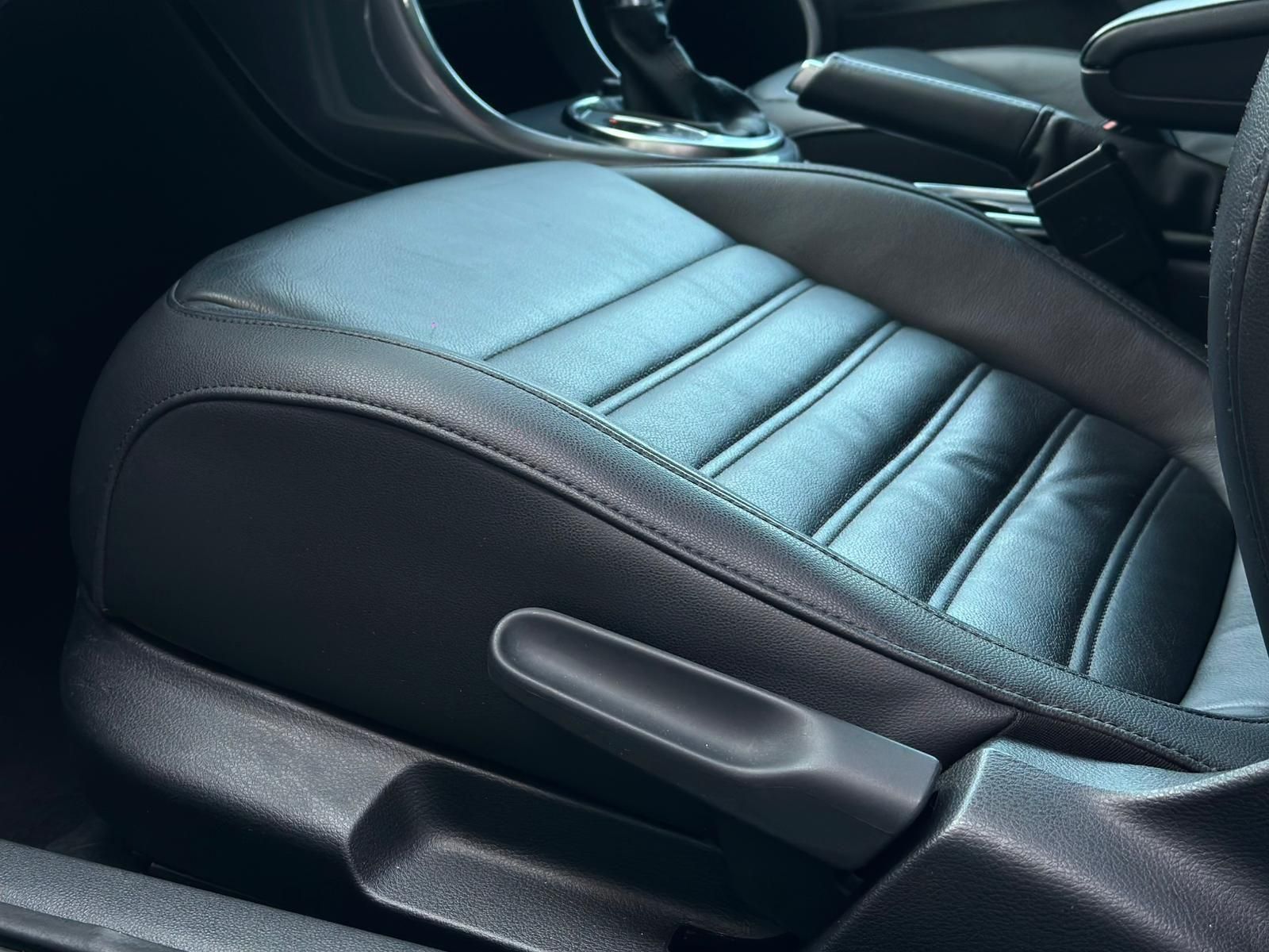 VW Beetle 2.0TDI ALLSTAR BMT CARBRIO* BIXEN#SHZ#NAV - Image 20