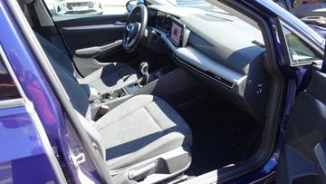 Fotografie des VW Golf VIII Variant 2.0 TDI Life*AHK*Navi*Bus.Pake