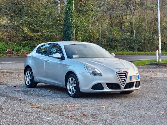 Alfa Romeo Giulietta 1.6 JTDm-2 105 CV Exclusive