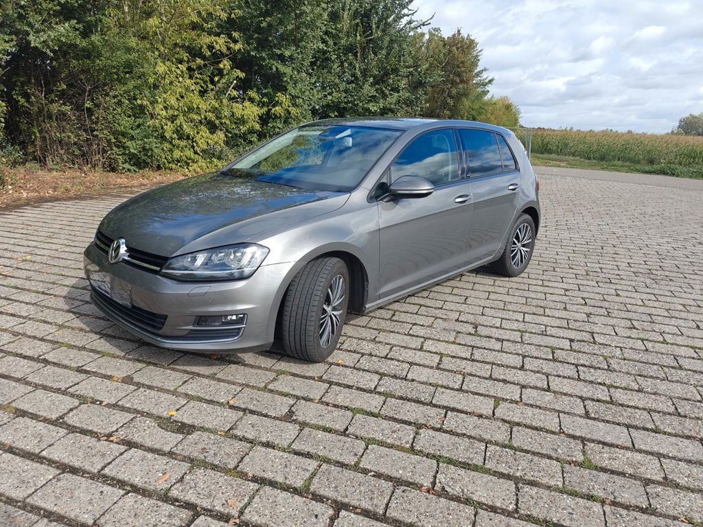 Image of Volkswagen Golf
