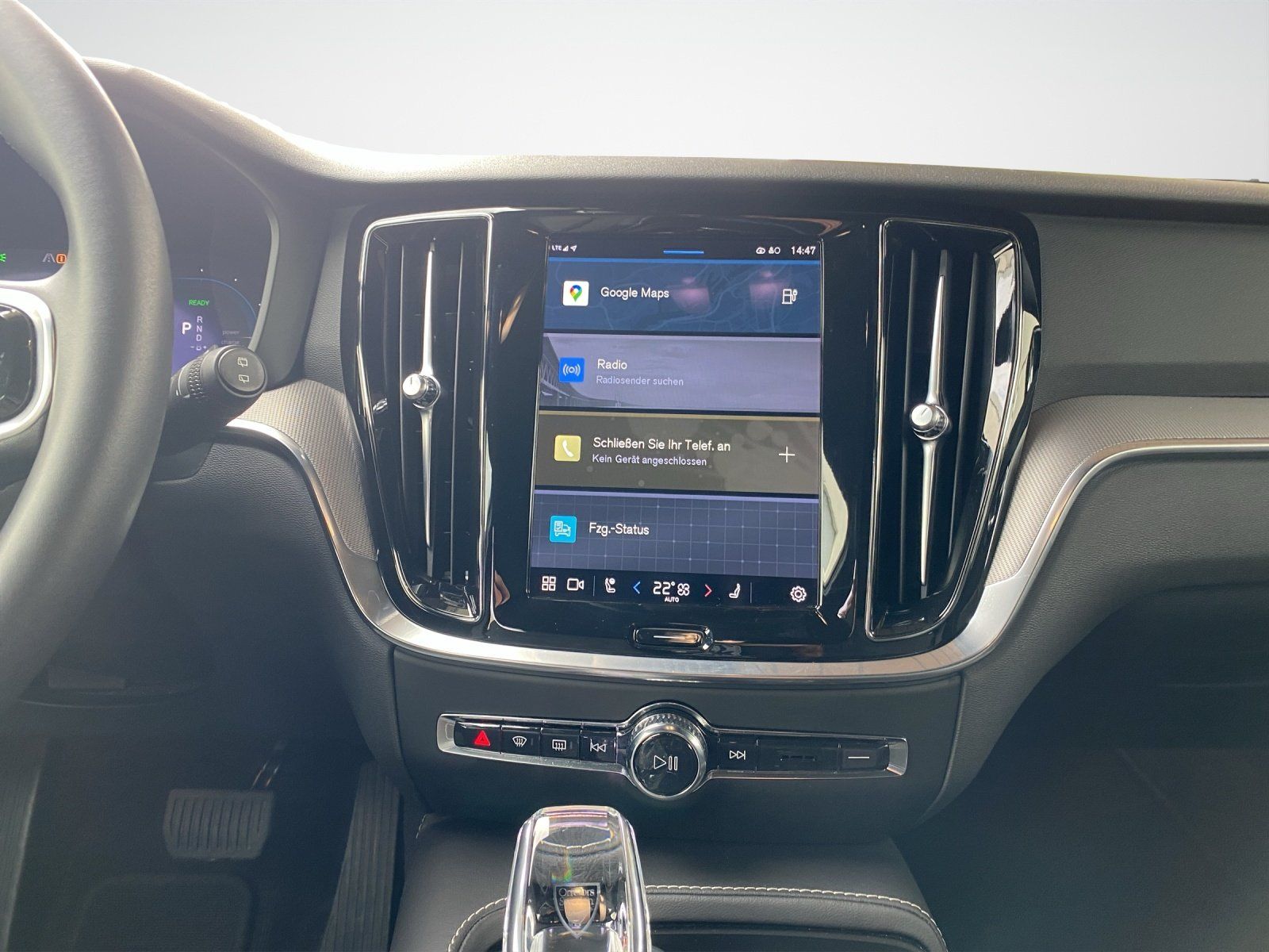 Volvo V60 T8 Plus Dark AWD*AHK*RFK*MMY*SHZ*StHzg* foto 11