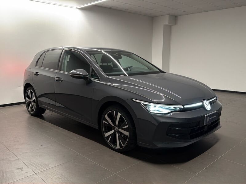 Volkswagen Golf Nuova Edition Plus 1.5 TSI eHybr imagem 2