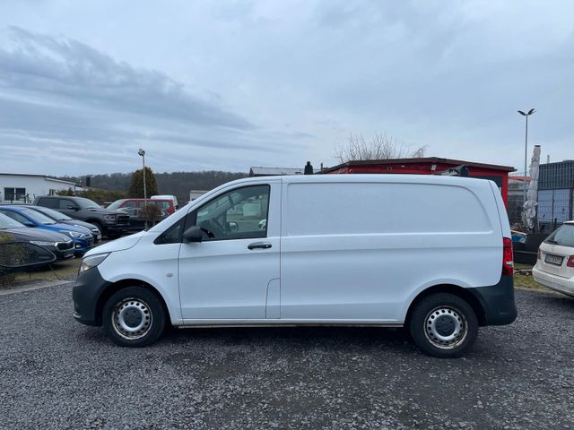 Mercedes-Benz Vito Kasten 111/CDI FWD kompakt /TÜV UND AU NEU