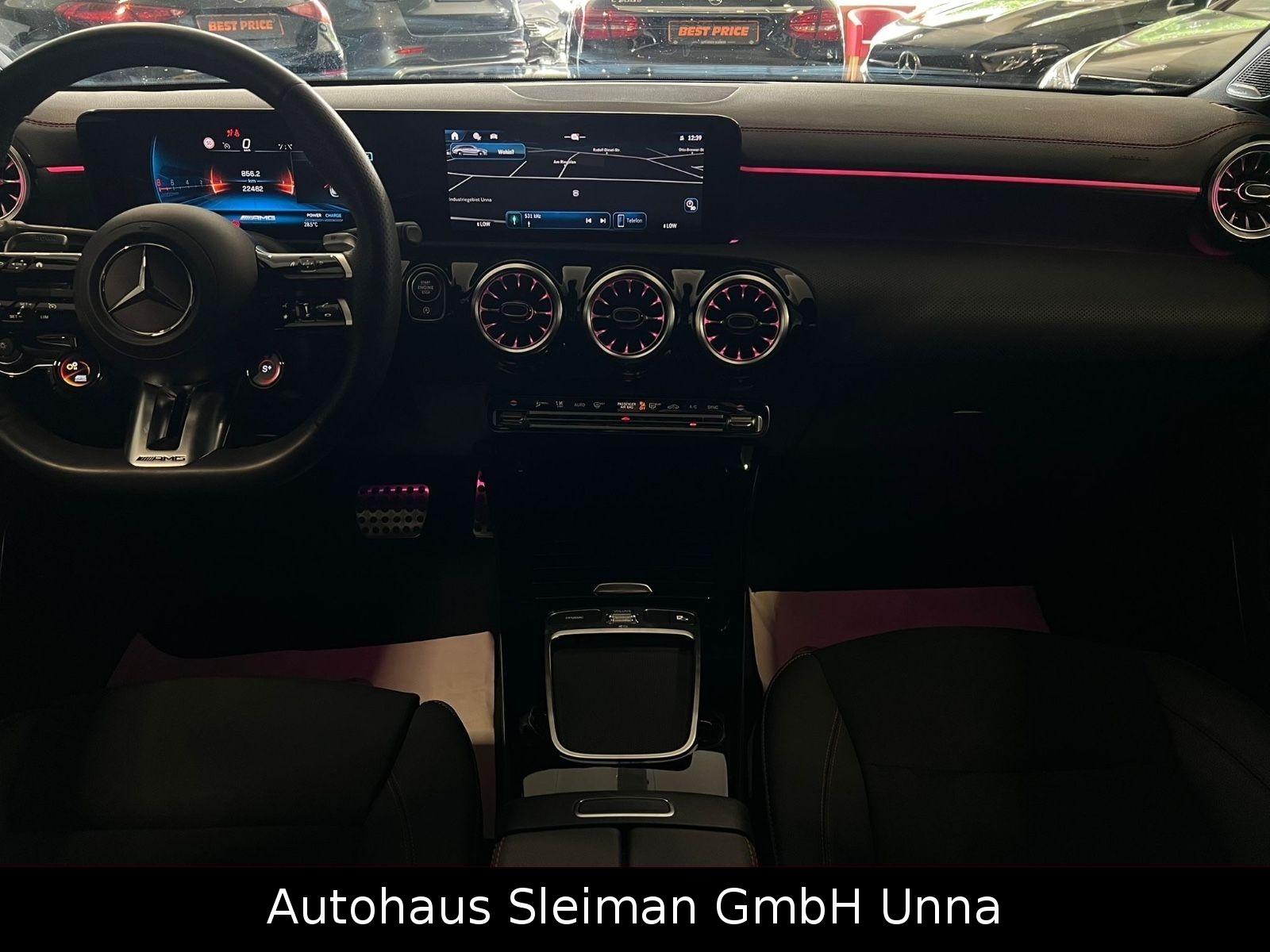 Mercedes-Benz CLA 35 AMG Shooting Brake CLA 35 AMG 4Matic