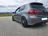 Volkswagen Golf R32 DSG in Unitedgrey Met. - Volkswagen Golf: Coupé, R32