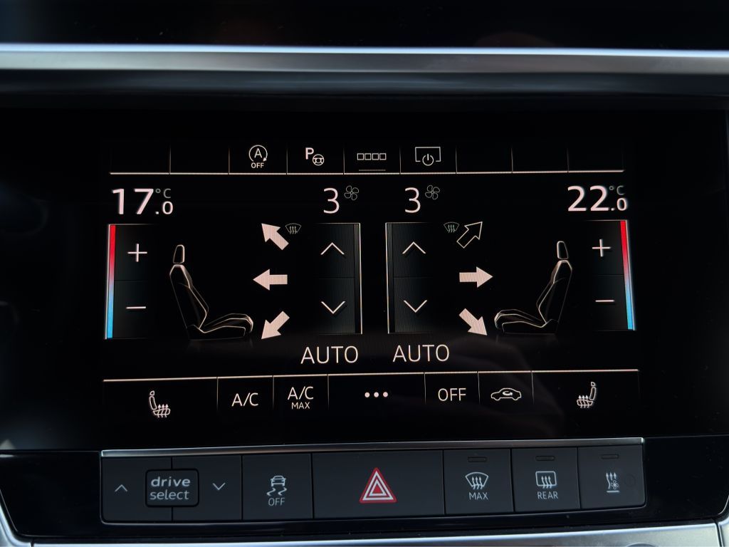 Audi A6 Avant 55 TFSI quattro S tronic design foto 23