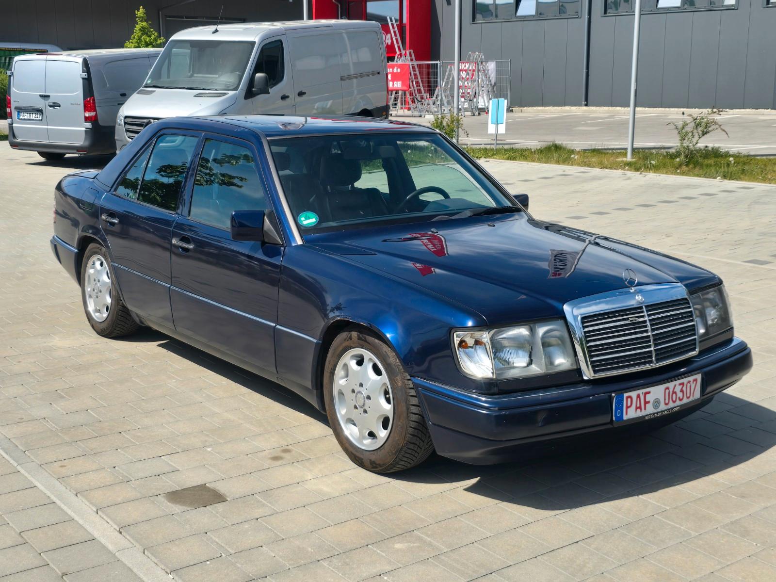Mercedes-Benz E 280