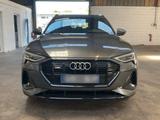 Audi e-tron Sportback 55 quattro S line - Audi e-tron: Automatik
