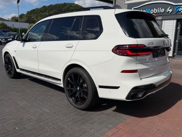 BMW X7 - 3