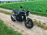 Triumph Speed Triple 1050 - TÜV neu - TRIUMPH SPEED TRIPLE 1050