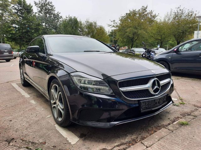 MERCEDES-BENZ CLS 220